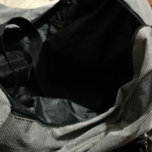 Black and white shoulder bag